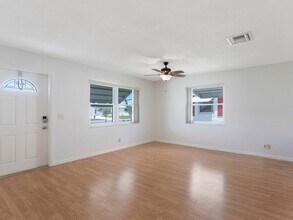 2196 SW Congress Blvd in Boynton Beach, FL - Building Photo - Building Photo