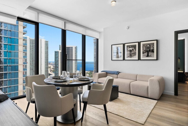 20 NE 11th St, Unit SI FL40-ID1579681P