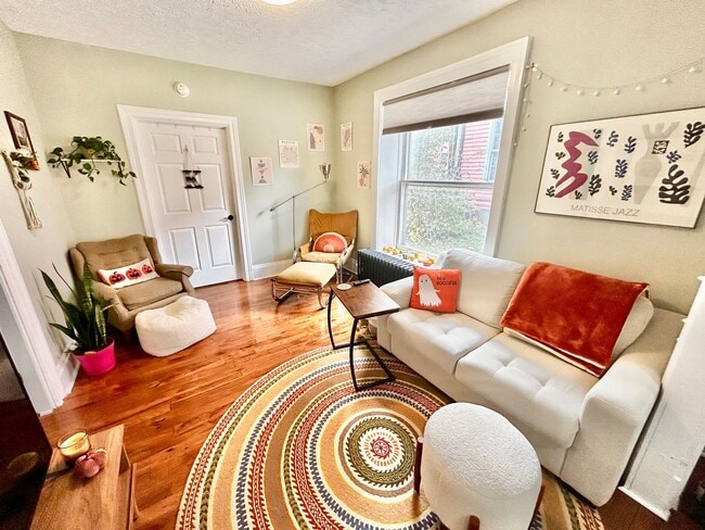 property at 541 Elizabeth St