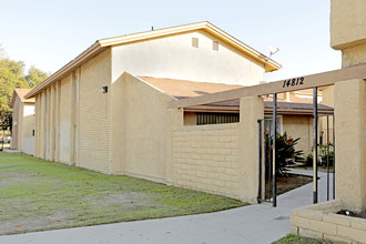 14812 Gridley Rd in Norwalk, CA - Building Photo - Building Photo