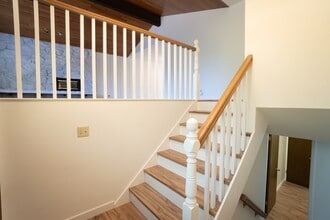 16255 NE 165th St in Woodinville, WA - Building Photo - Building Photo