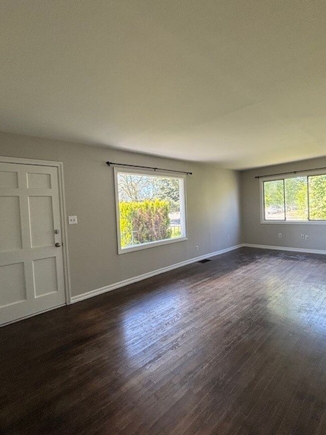 property at 507 E Joseph Ave