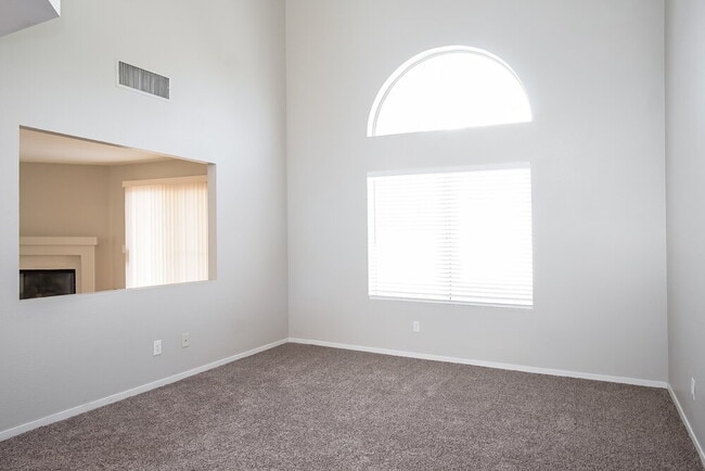 7212 Single Pine Dr in Las Vegas, NV - Foto de edificio - Building Photo