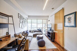 1 Shaw St, Unit SI ID1513107P in Toronto, ON - Building Photo