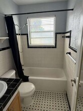 140 Frazar Rd in Daytona Beach, FL - Building Photo - Building Photo