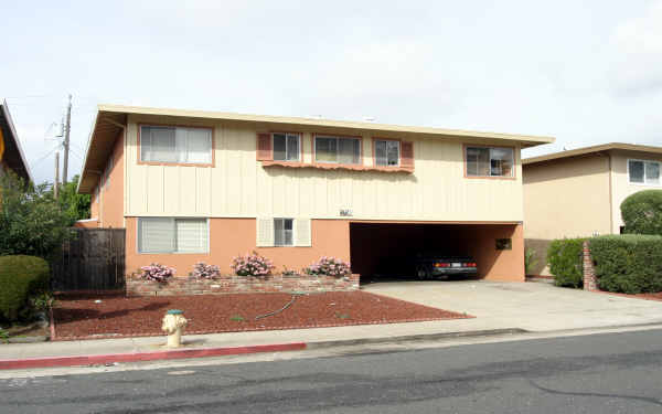 1758 S Grant St in San Mateo, CA - Building Photo - Building Photo