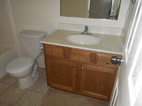 521 N Juneau Ave in Lubbock, TX - Foto de edificio - Building Photo