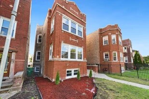 4825 W George St, Unit 1 in Chicago, IL - Building Photo