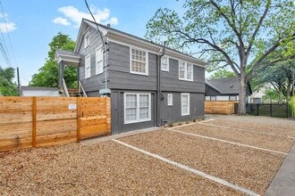 2808 Jefferson St in Austin, TX - Building Photo - Building Photo