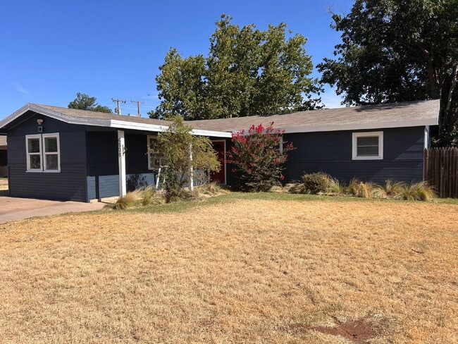 4806 13th St in Lubbock, TX - Building Photo - Building Photo