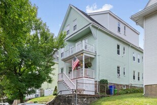 66 Hobson St, Unit 2 in Boston, MA - Building Photo