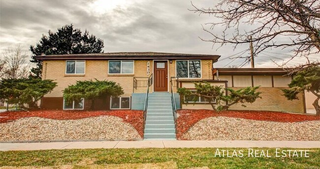 property at 1430 E Iowa Ave
