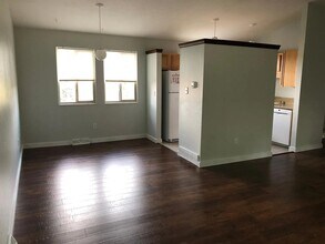 594 Ingalls St in Lakewood, CO - Building Photo - Building Photo