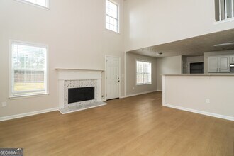 7915 Clearview Cir in Riverdale, GA - Building Photo - Building Photo