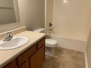 448 Three Creeks Ct in Lynchburg, VA - Building Photo - Building Photo