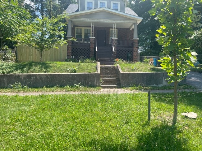 property at 2206 Staunton Ave NW
