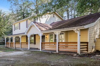 3200 Carmel Dr in Douglasville, GA - Foto de edificio - Building Photo