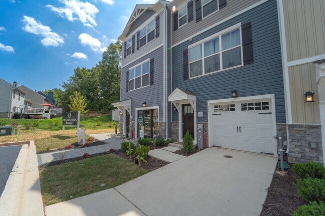 327 Tumblers Way in Joppatowne, MD - Building Photo - Building Photo
