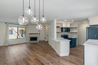 3288 Via Marin in San Diego, CA - Building Photo - Building Photo