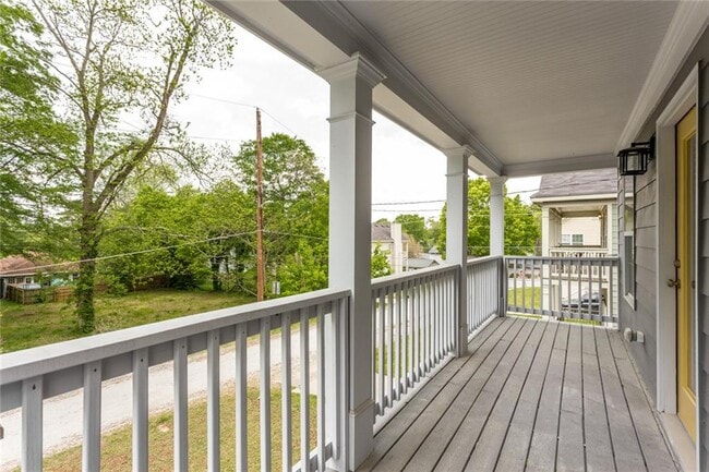 1318 Brewster St SW in Atlanta, GA - Building Photo - Building Photo