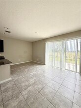 7008 Grand Elm Dr in Riverview, FL - Building Photo - Building Photo