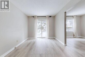 50 Whitehaven Dr in Brampton, ON - Building Photo - Building Photo