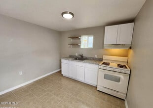 116 N Clark Dr in El Paso, TX - Building Photo - Building Photo