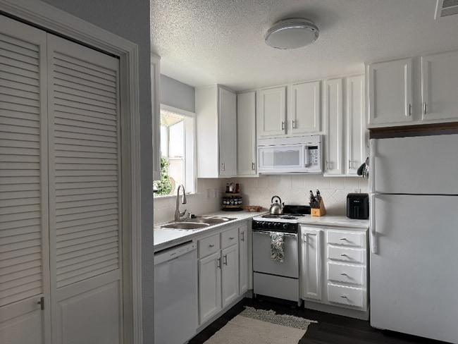 8907 Amerigo Ave in Orangevale, CA - Building Photo - Building Photo