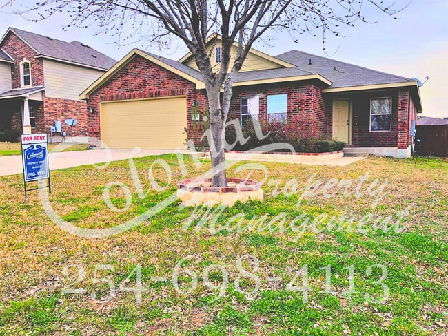 419 W Iowa Dr
