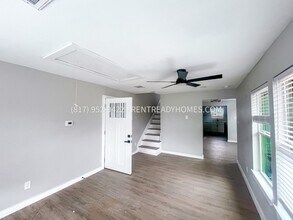 8117 Detroit St in Houston, TX - Building Photo - Building Photo