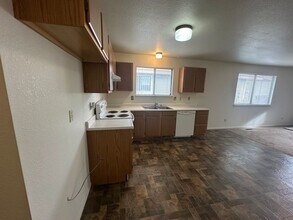 4186 Sherman Ln in Carson City, NV - Building Photo - Building Photo