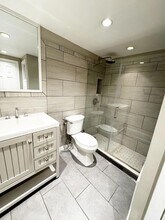 922 24th St NW, Unit 107 in Washington, DC - Building Photo - Building Photo