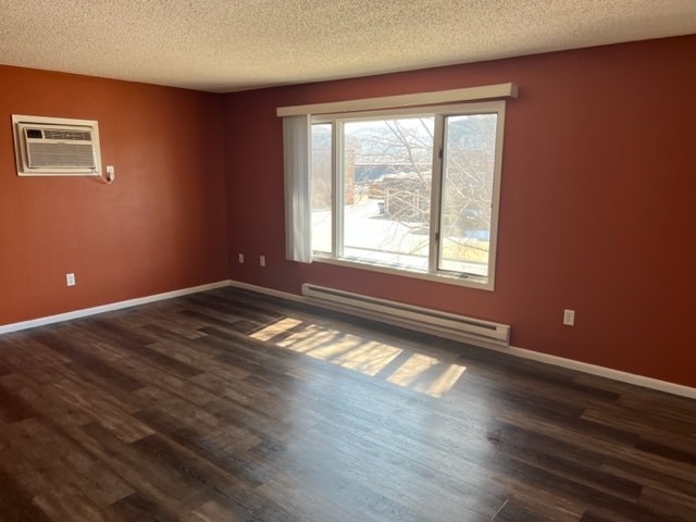 3650 W 8th St, Unit 4 in Goodview, MN - Building Photo - Building Photo