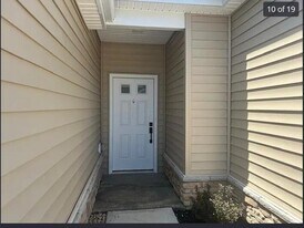 566 Rochdale Run in Delaware, OH - Building Photo