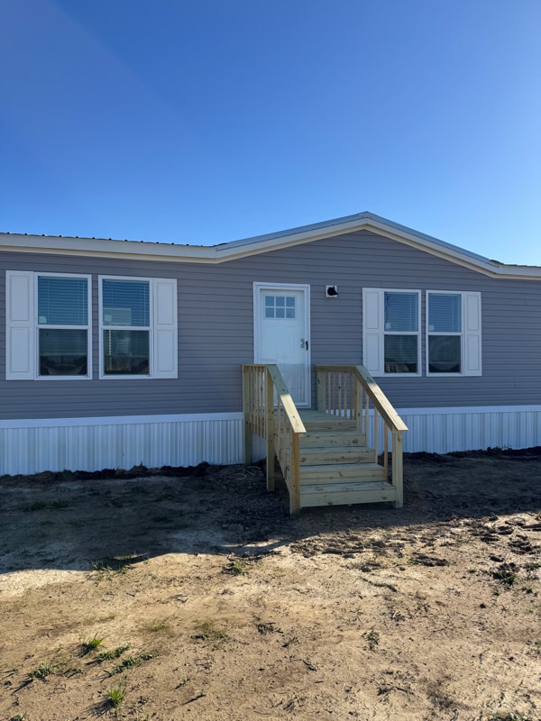 property at 338 Patriot Ln