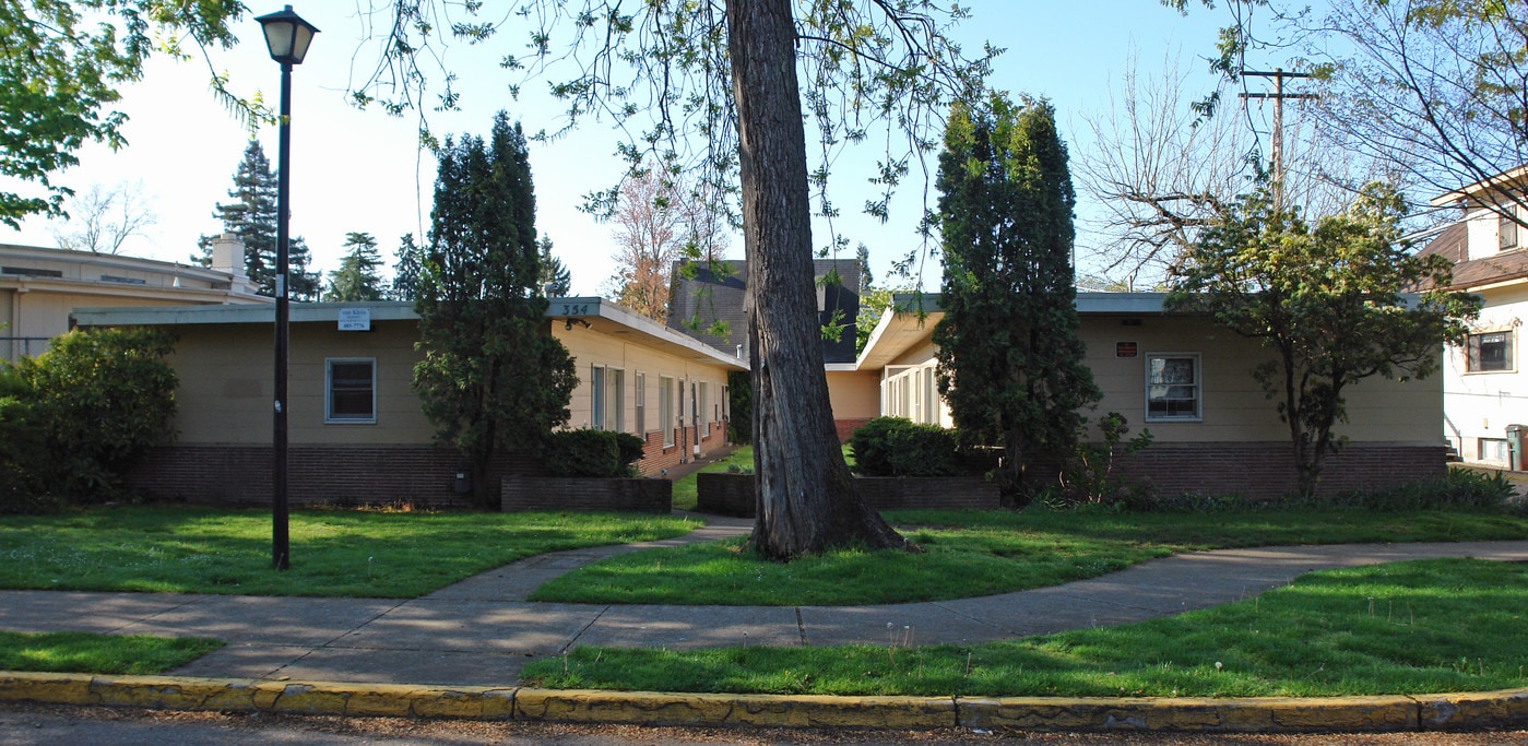 354 E 14th Ave in Eugene, OR - Building Photo