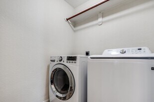 130 S Veranda Ridge Dr in Spring, TX - Building Photo