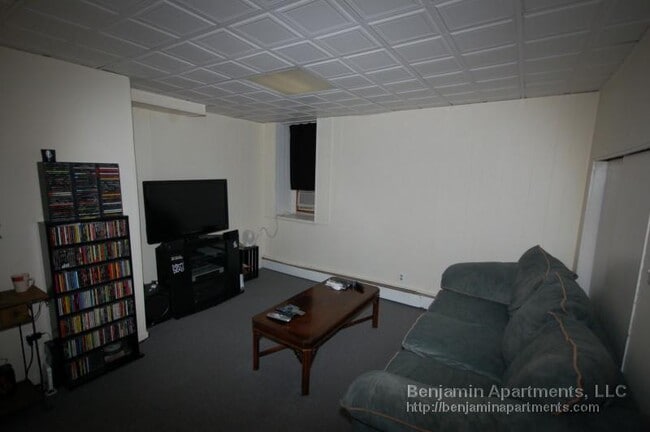 15 Glenville Ave, Unit B6 in Boston, MA - Building Photo - Building Photo