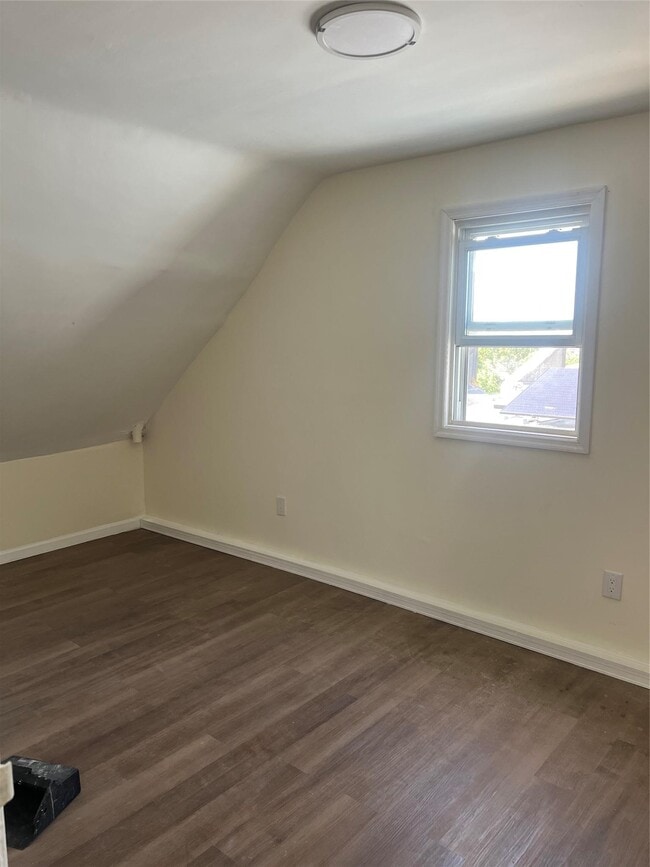 214-19 Hollis Ave in Queens, NY - Building Photo - Building Photo
