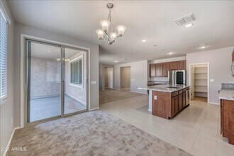 8410 W Palmaire Ave in Glendale, AZ - Building Photo - Building Photo