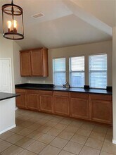 656 Minkel Dr in Crowley, TX - Building Photo - Building Photo