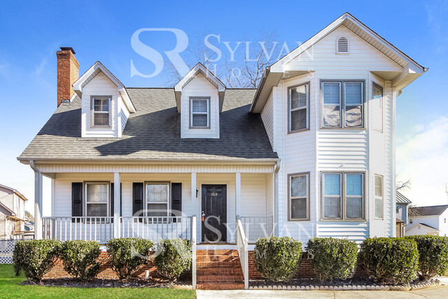 1703 Crestview Rd in Easley, SC - Building Photo - Building Photo