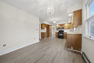 99 Garfield Ave in Woburn, MA - Building Photo - Building Photo