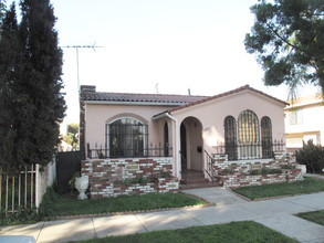 1209 Olive Ave in Long Beach, CA - Building Photo - Building Photo