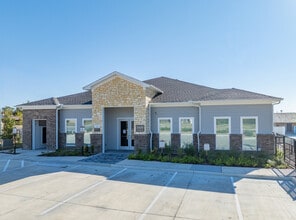Avenue Heights in Killeen, TX - Building Photo - Building Photo