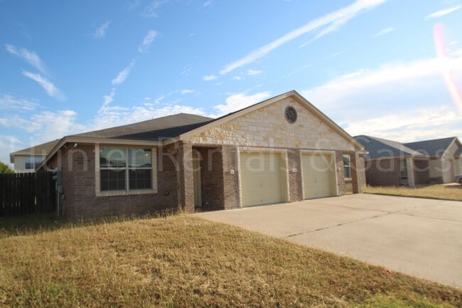1209 Cavalry Ln in Killeen, TX - Building Photo - Building Photo