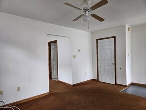 15 Clinton St in Montgomery, NY - Building Photo - Building Photo