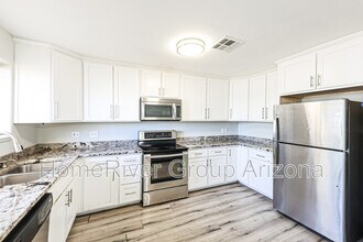 4023 N 80th Dr in Phoenix, AZ - Building Photo - Building Photo