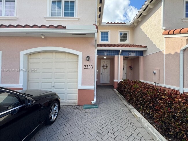 property at 2333 SE 5th St