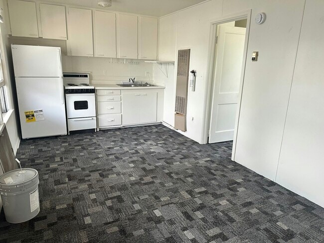 525 E Omaha St in Rapid City, SD - Building Photo - Building Photo